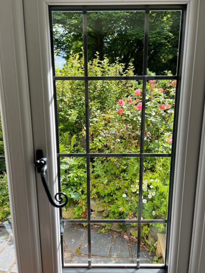 Beautiful Ancient Stone Cottage, Local Walks & Pub! Conwy Eksteriør billede