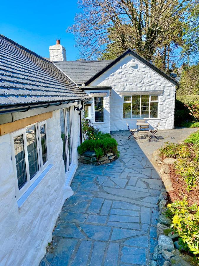 Beautiful Ancient Stone Cottage, Local Walks & Pub! Conwy Eksteriør billede